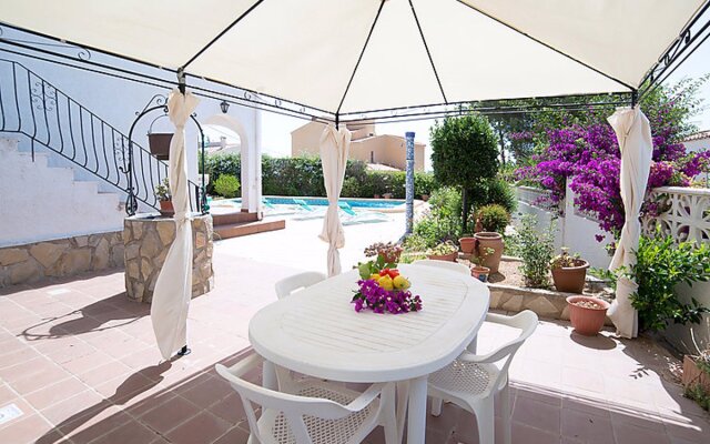 House Evelyne Calpe/Calp