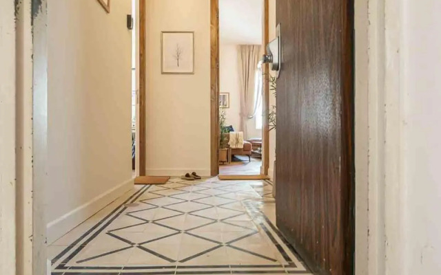 VELLER Shemaiah Apt #3