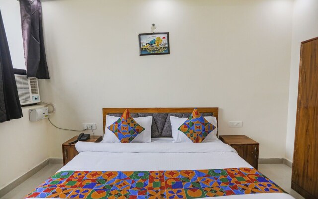 FabHotel Frolic Luxury Stay