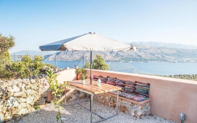 Istros Villas, infinite blue, By ThinkVilla