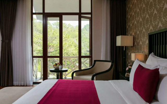 Sam Tuyen Lam Resort