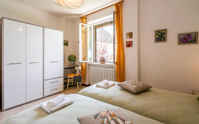 Stunning Home in Fontanile With 2 Bedrooms and Wifi
