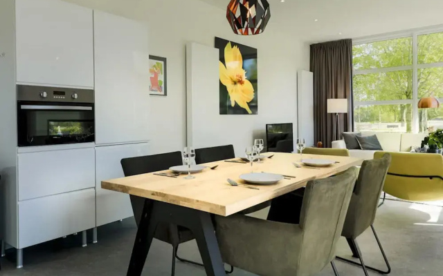 Modern Holiday Home With a Deco Fireplace
