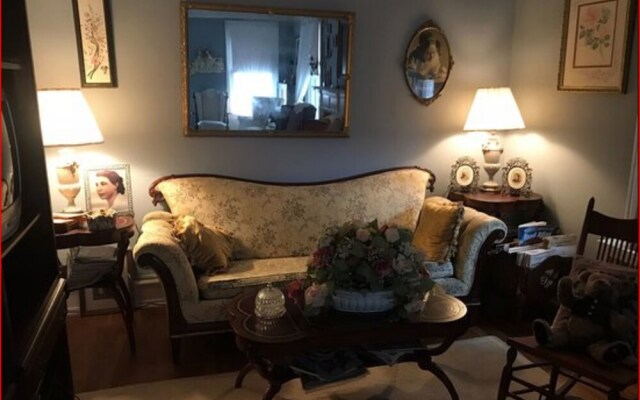 Isaac Hilliard House