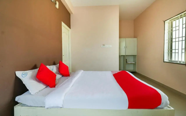 Royal Pride by OYO Rooms