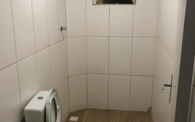 Ótima casa com piscina em Praia Grande