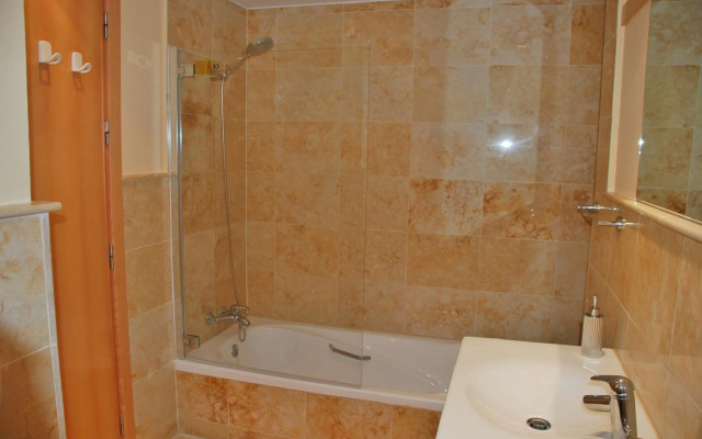 Lomas de los Monteros Apartamentos