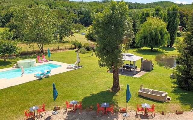 Chambres et Table d'hotes "La Pastorale Gourmande" FR - NE - EN - DE - IT