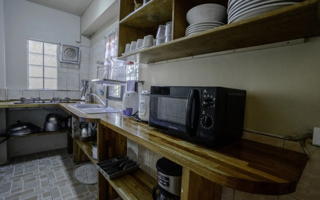 OYO 748 Baguio Transient Dot Com