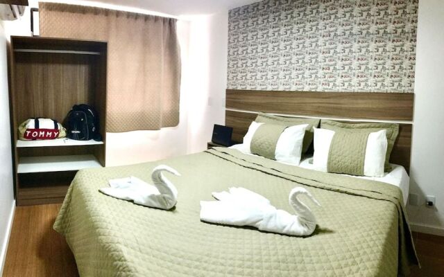 Farol da Barra Suites e Hostel