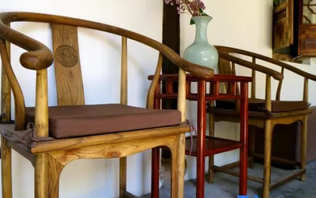 Yueshang Zen Space Homestay (Zhouzhuang Ancient Town Branch)