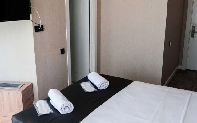 Swiss Inn Express