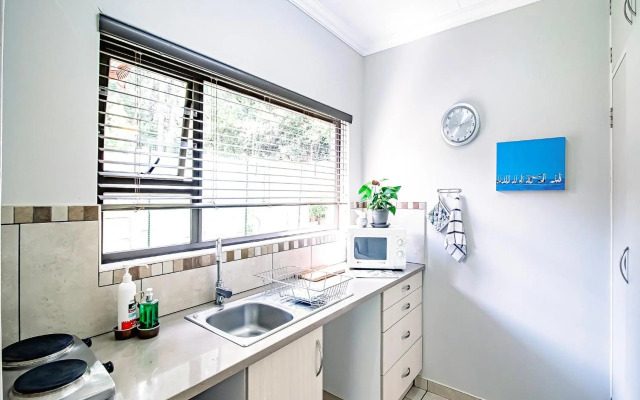 LeoZet Self catering apartment