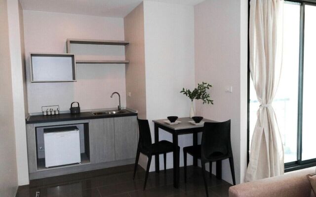 RoomQuest Bangkok Sukhumvit 107