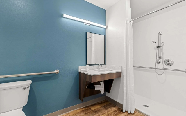 Woodspring Suites Corona
