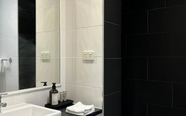 Spring Hill Gardens Apartments