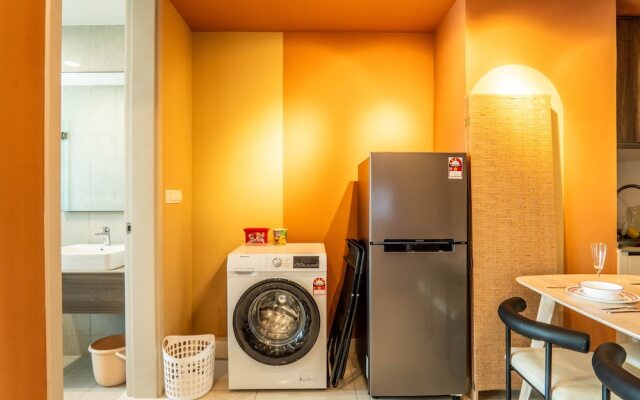 Datum Jelatek Residence by Airhost