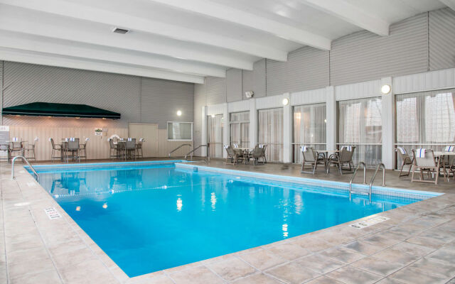 Holiday Inn Eau Claire-Campus Area/I-94