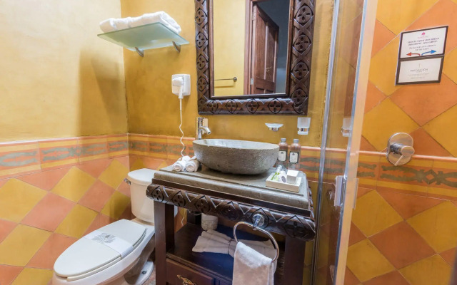 Casa Pedro Loza