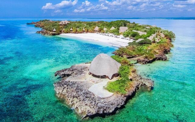 The Sands at Chale Island