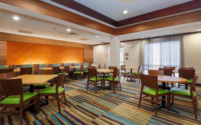 Fairfield Inn & Suites Las Vegas South