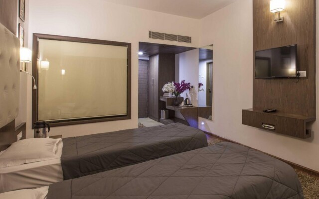 Hotel Host Inn