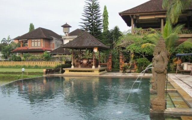 Cendana Resort & Spa