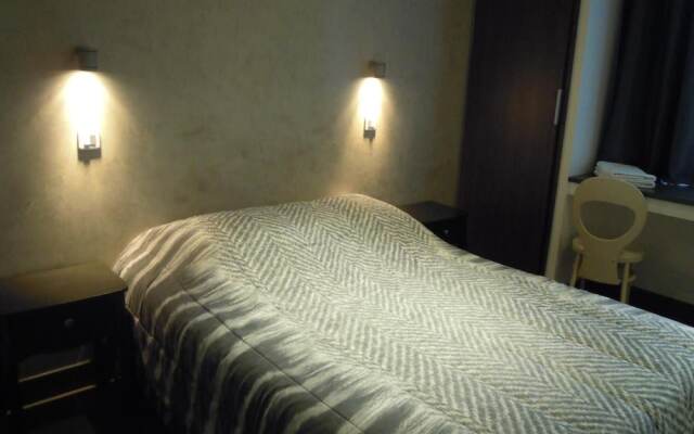 Hotel De La Pomme D'Or