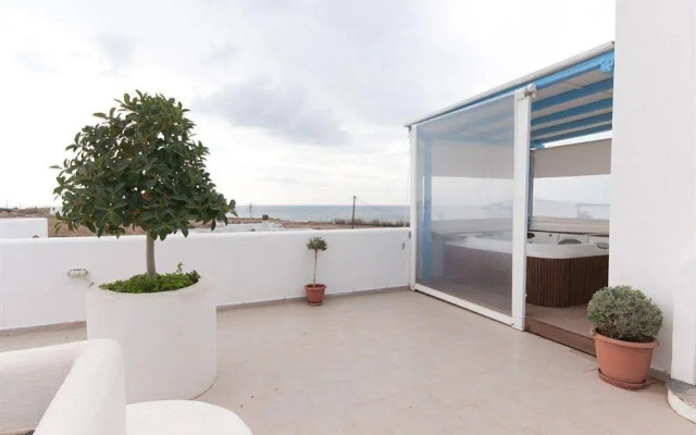 Villa Lefkes