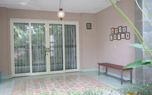 Saffron Suites Syariah