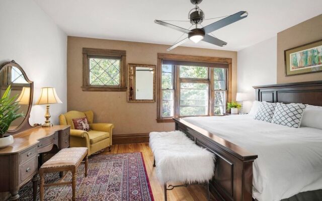 3 Bedroom House with Patio near Cap Hill