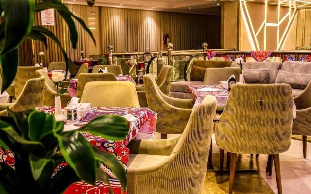 Waqf Outhman Bin Affan Hotel
