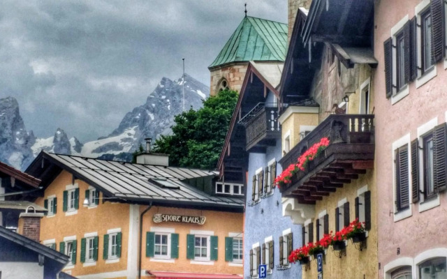 Predigtstuhlblick Apartment - Terrasse - Pool - Panorama