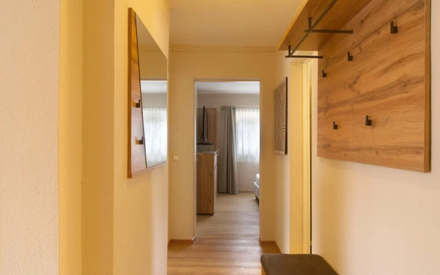Tranquil Apartment in the Centre of Seefeld