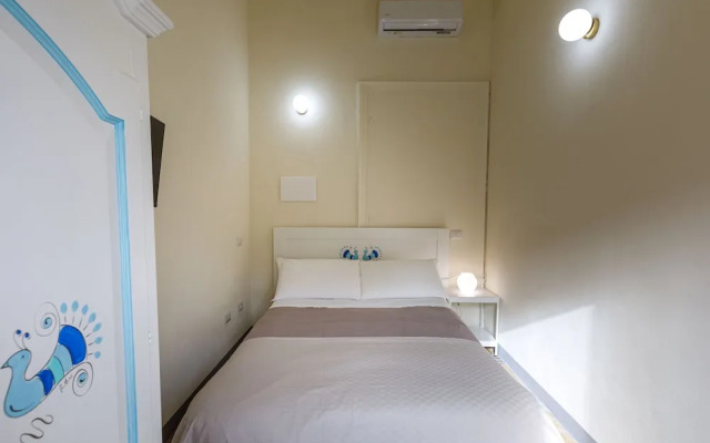 Onlyrooms IV - Sea View & Free Parking