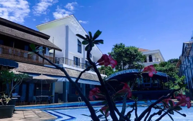 Shakti Villa Dago Bandung