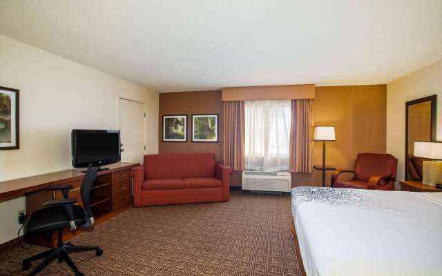 La Quinta Inn & Suites by Wyndham Columbia