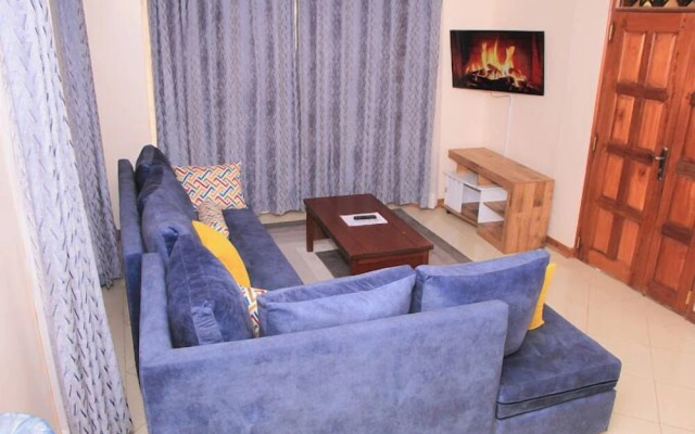 Lux Suites Bida Furnished Apartments