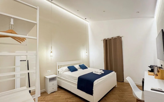 Giandra Rooms and Garden