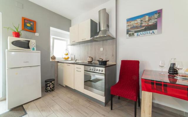 Apartments villa Mira