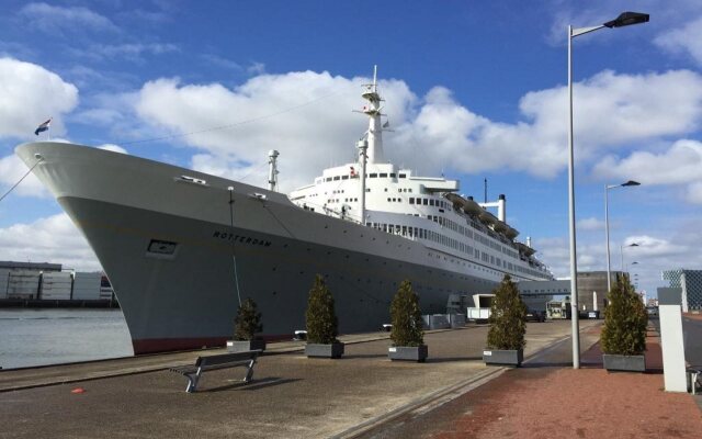 ss Rotterdam Hotel & Restaurants