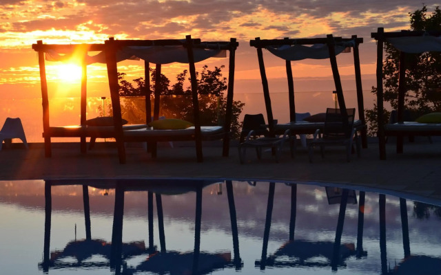 Luna Hotel dos Carqueijais