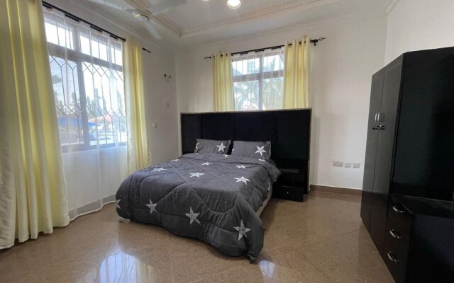 Immaculate 3-bed Apartment in Dar es Salaam