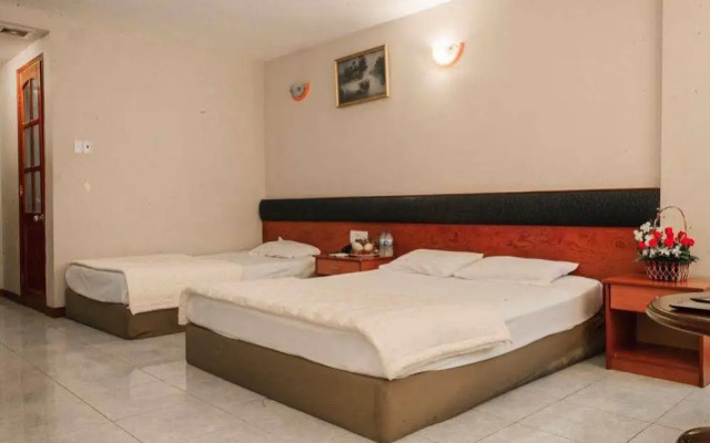 Happy Room ApartHotel