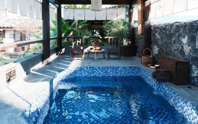 Wuyishan shan shui Ming yuan min su – Pool – Nanping