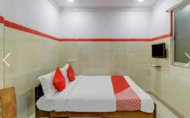 OYO Flagship 80608 Hotel Anix Residence