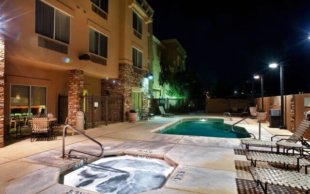 Fairfield Inn and Suites by Marriott Roswell