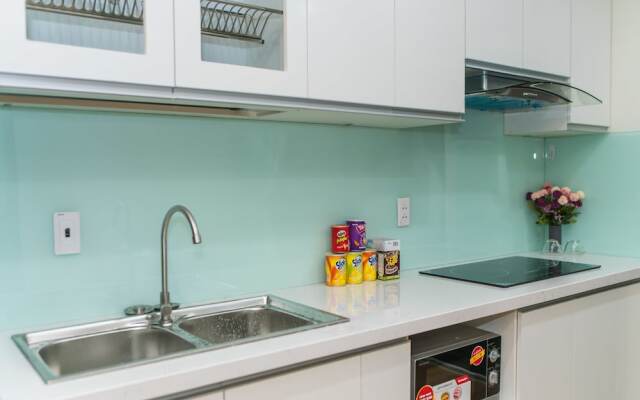 2 Bedroom Apartment With City View
