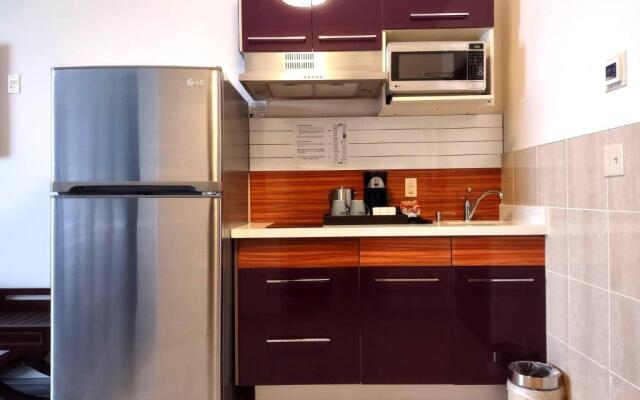 Days Inn & Suites by Wyndham Fort Saskatchewan