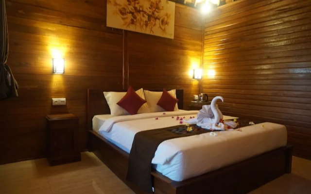 Kamasan Cottage By Reccoma